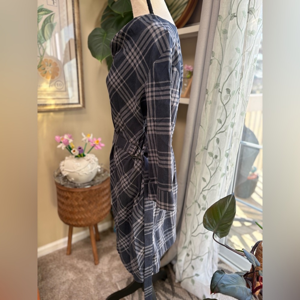 Banana Republic Dark Navy Blue & Gray Plaid Long Sleeve Dress - Picture 4 of 9